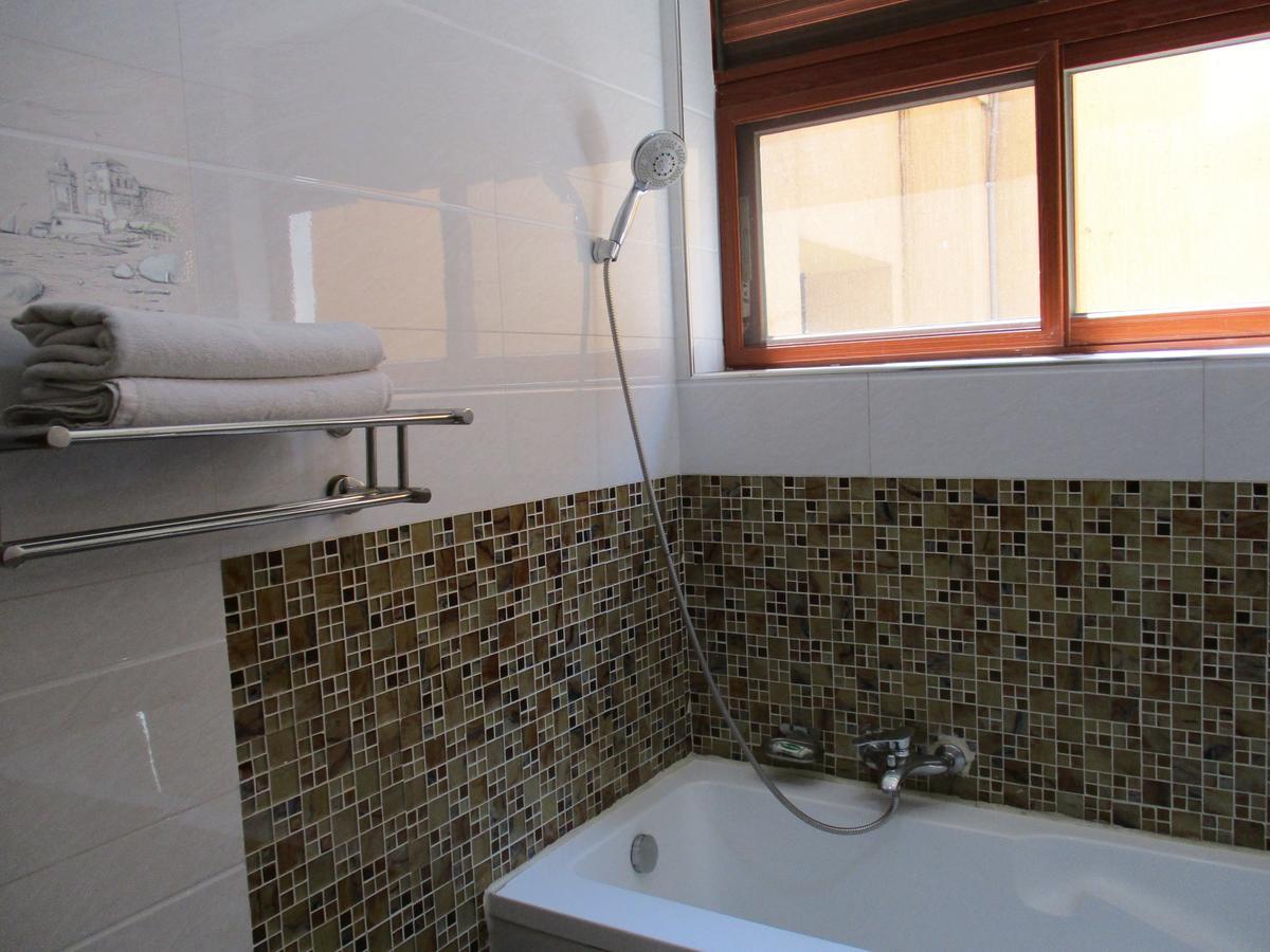 Amaris Hotel Kigali Luaran gambar