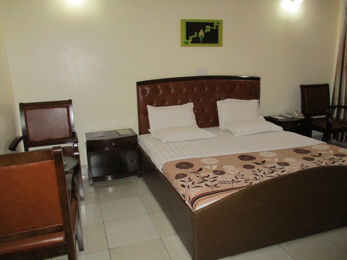 Amaris Hotel Kigali Luaran gambar